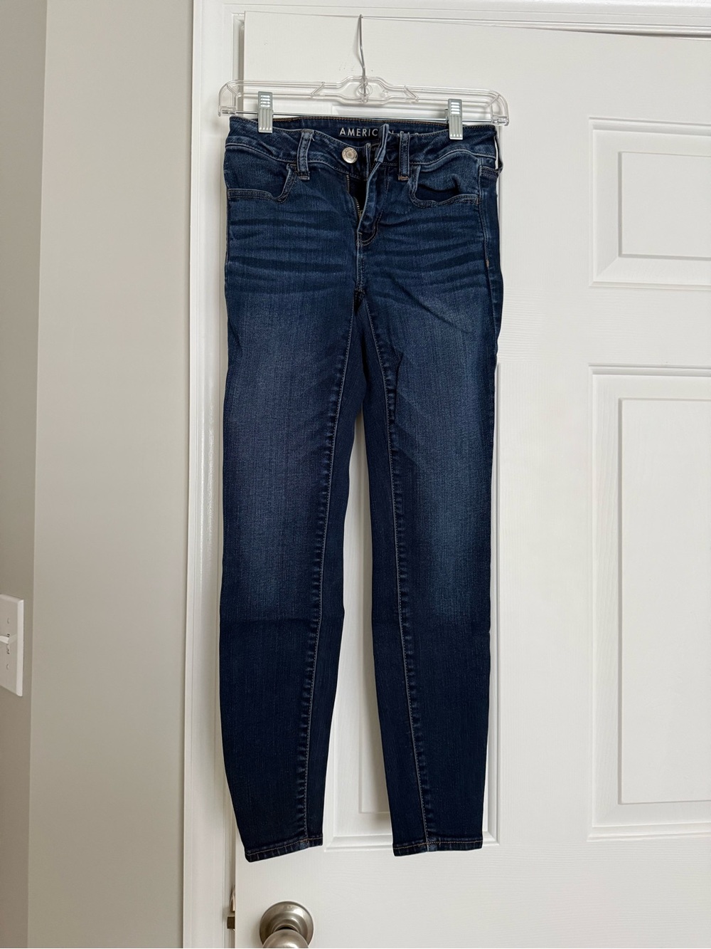 American Eagle Outfitters Indigo Mid-Rise Skinny Jeans
